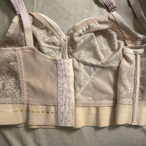 Vintage Corset bra - Picture 3 of 5